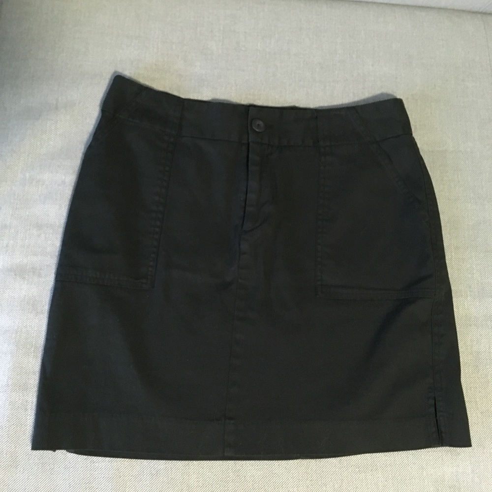 Mossimo midi skirt with pockets size 10